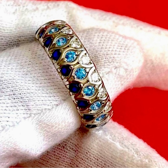 925 Sterling Silver Band Ring - Picture 5 of 7